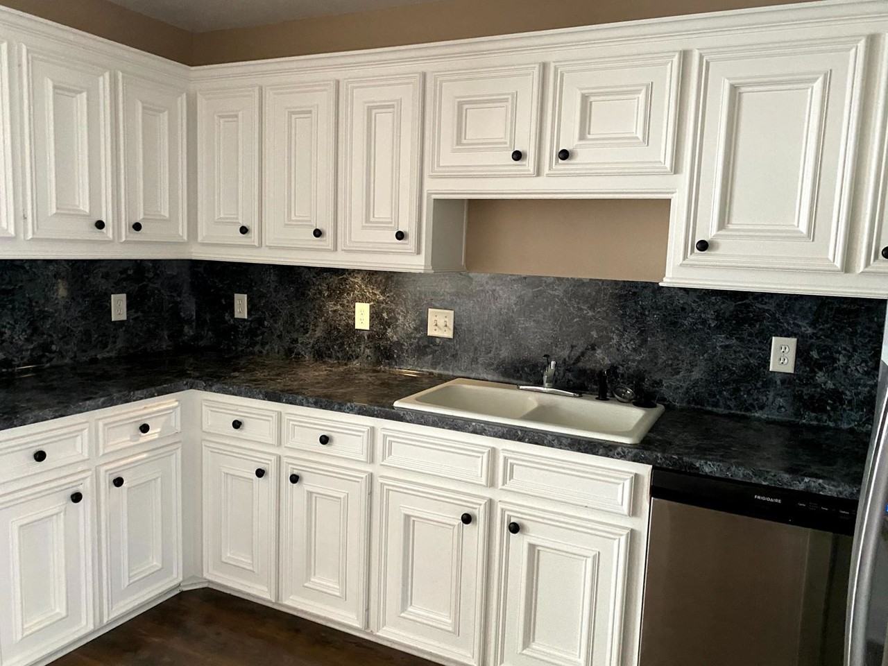 3111 Pleasant Forest Dr - Photo 7 of 32