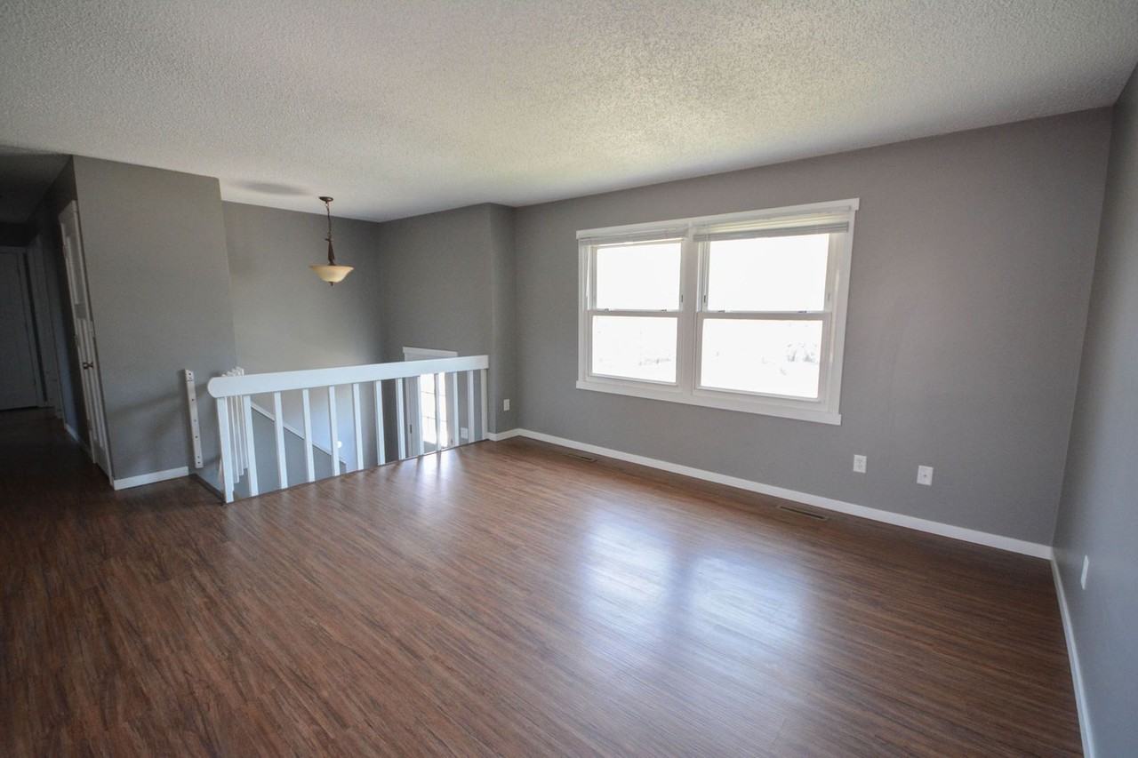 231 42nd Ave Nw - Photo 6 of 21