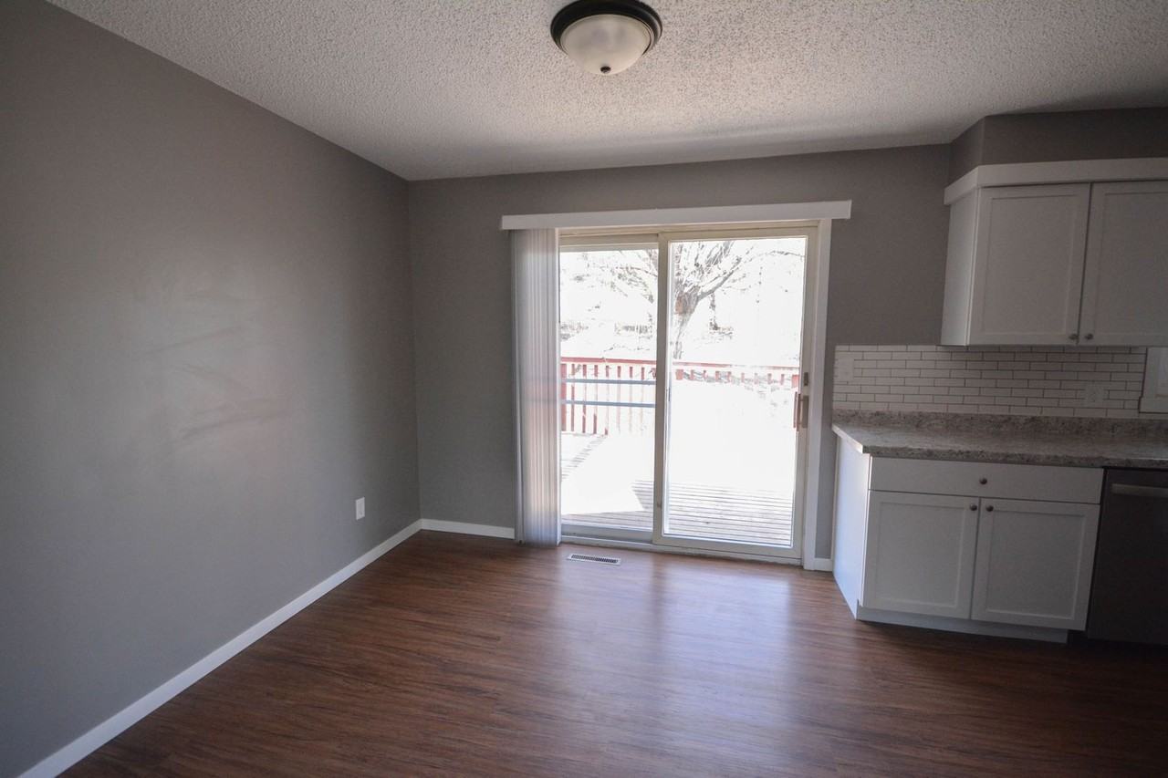 231 42nd Ave Nw - Photo 7 of 21