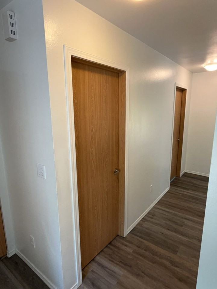 1305 Varsity Pl - Photo 6 of 17