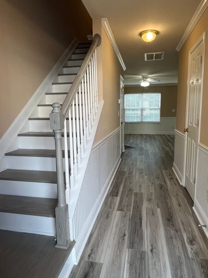 11838 Shoemaker Ct - Photo 3 of 23