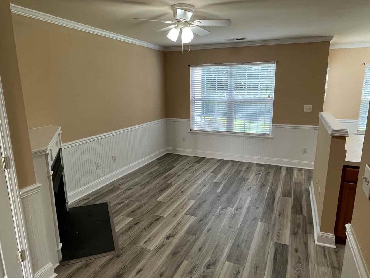 11838 Shoemaker Ct - Photo 5 of 23