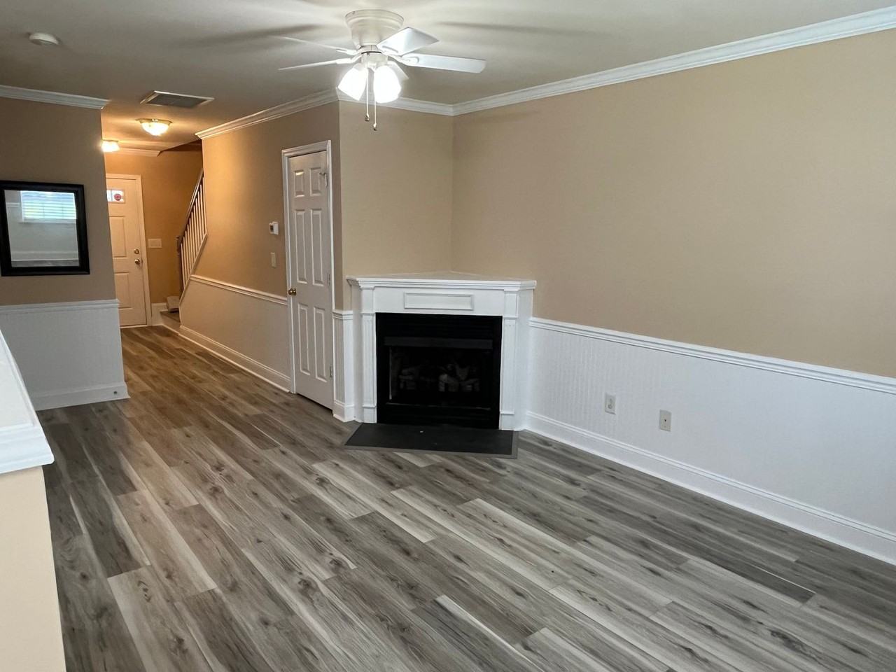 11838 Shoemaker Ct - Photo 6 of 23