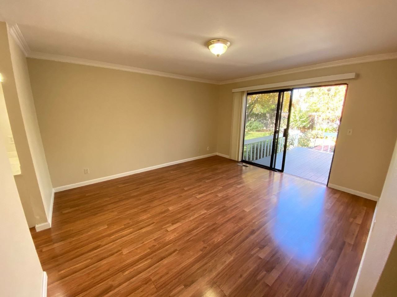 3220 Marilyn Ct - Photo 7 of 17