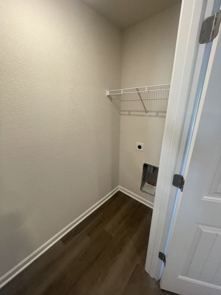 2058 Wiggins Village Dr - Photo 4 of 8