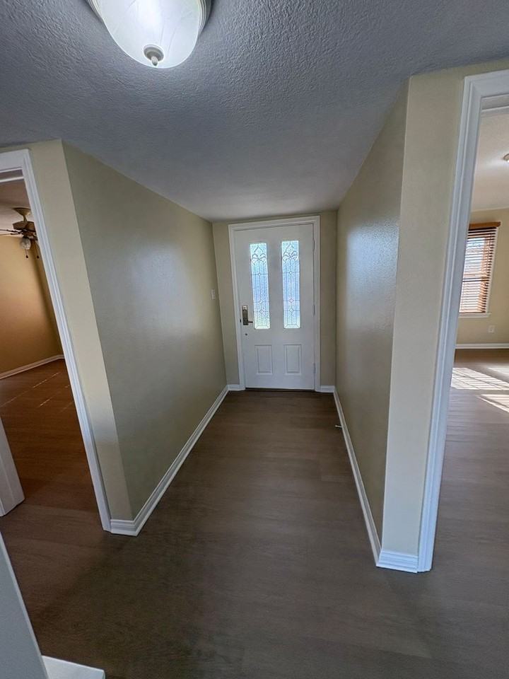 47 Natalie Way - Photo 2 of 41