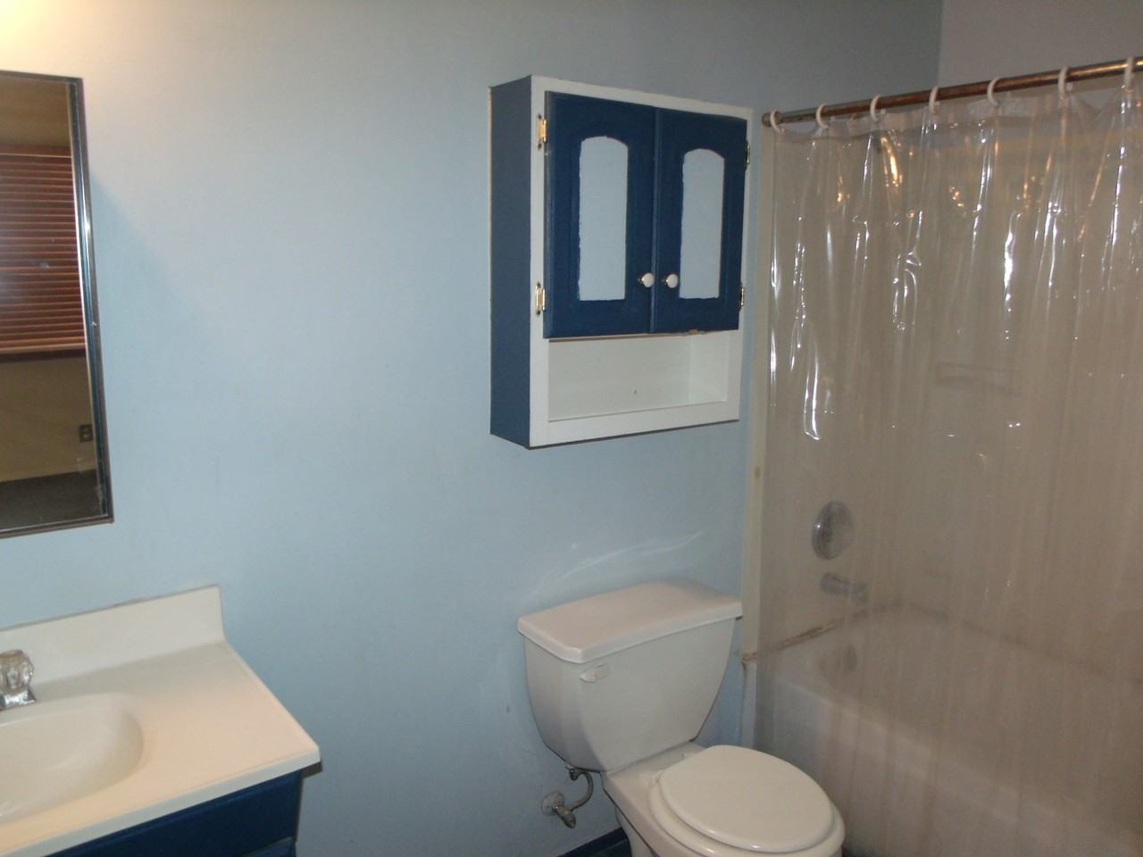 571 National St - Photo 7 of 12