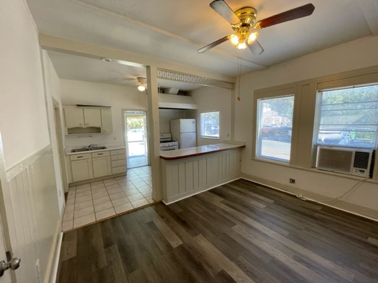 734 Ne 3rd Ave - Photo 7 of 13