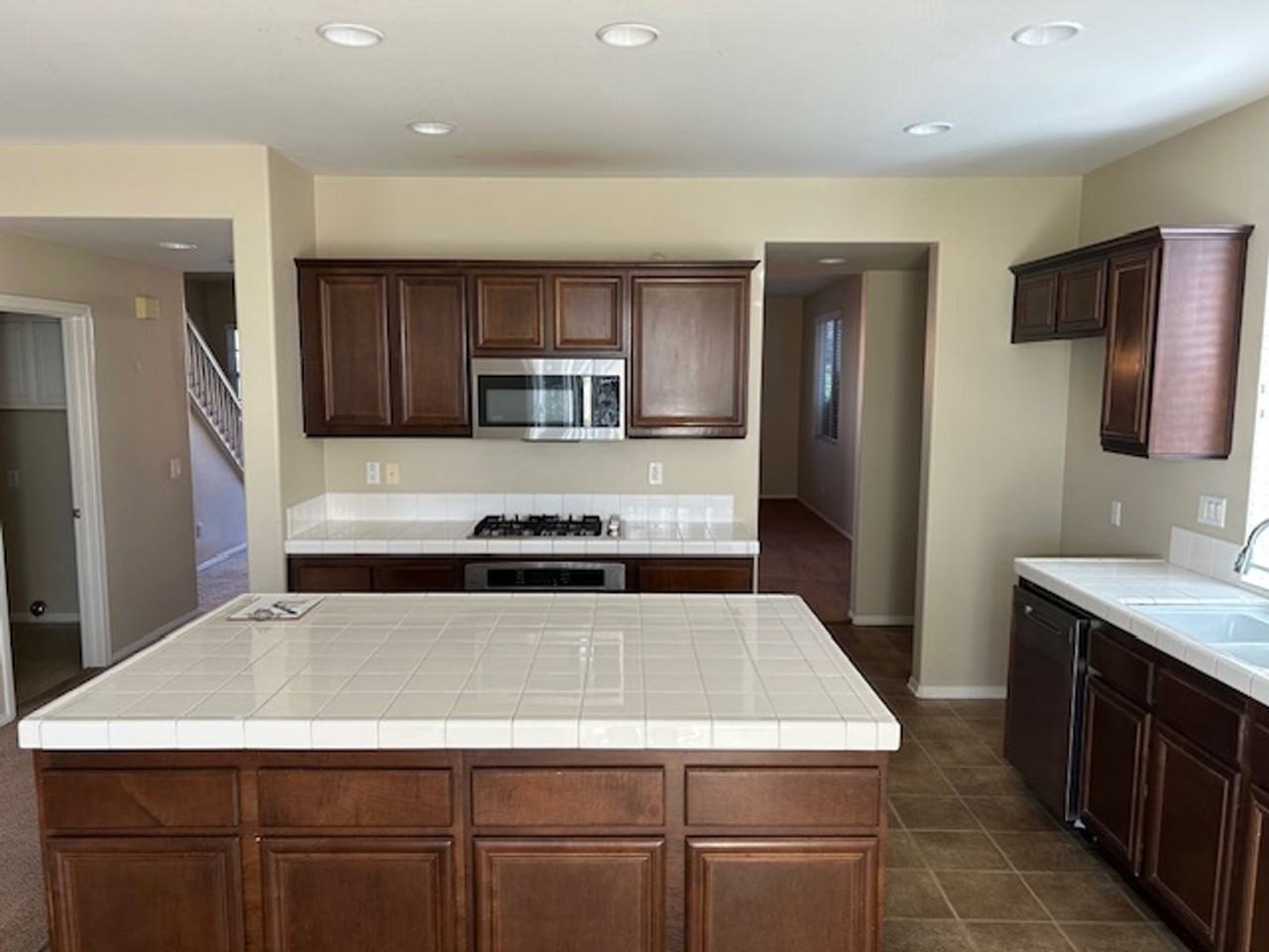 29585 Peacock Mountain Dr - Photo 3 of 21