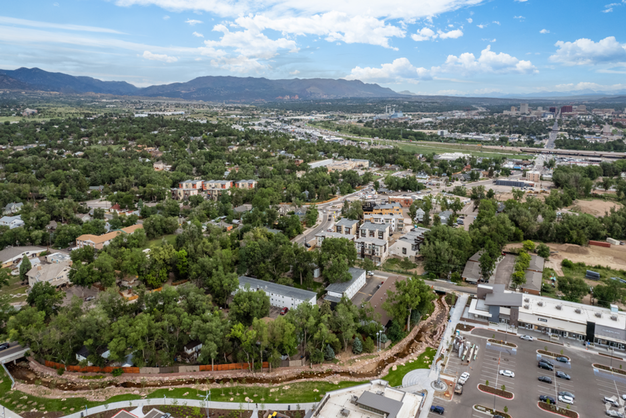 The Ivy at Cheyenne Creek - Photo 4 of 37