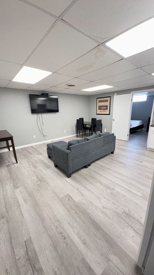 1201 E Broadway Ave #J - Photo 4 of 6