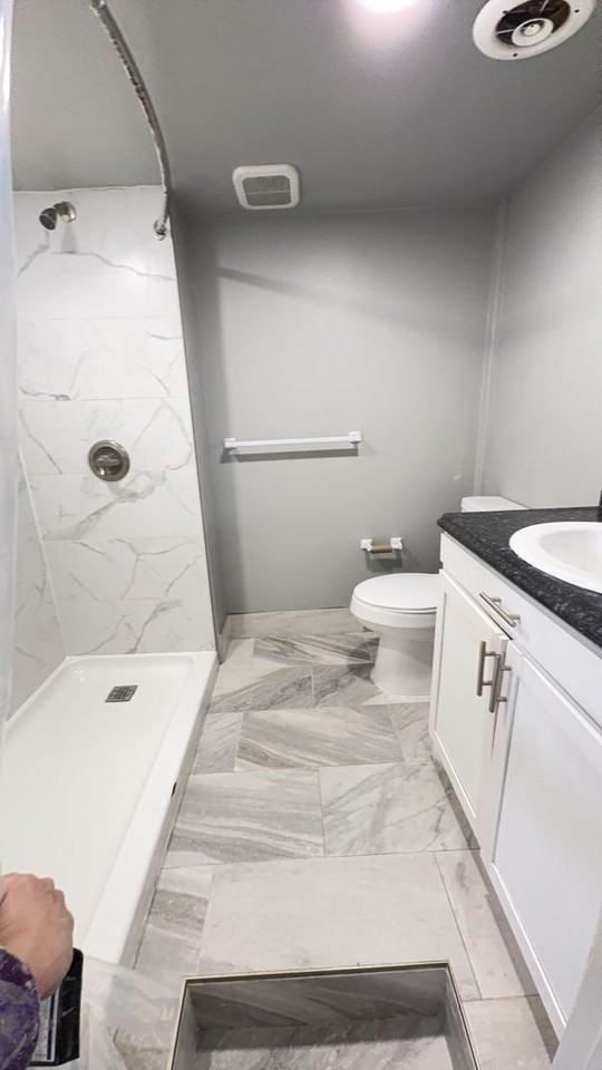 1201 E Broadway Ave #J - Photo 6 of 6