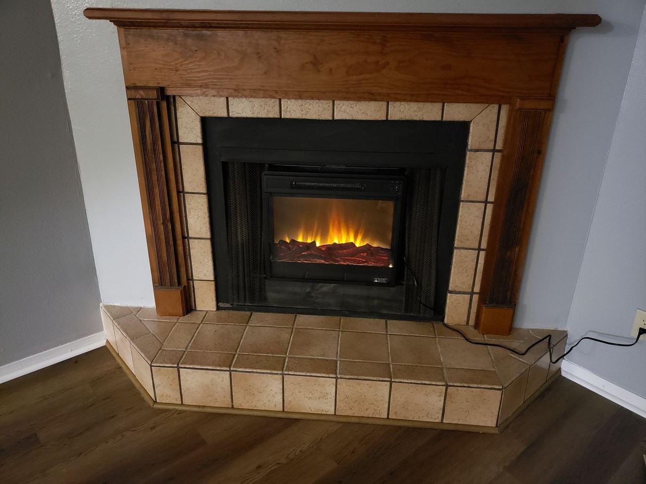 2813 Langley Ave - Photo 5 of 12