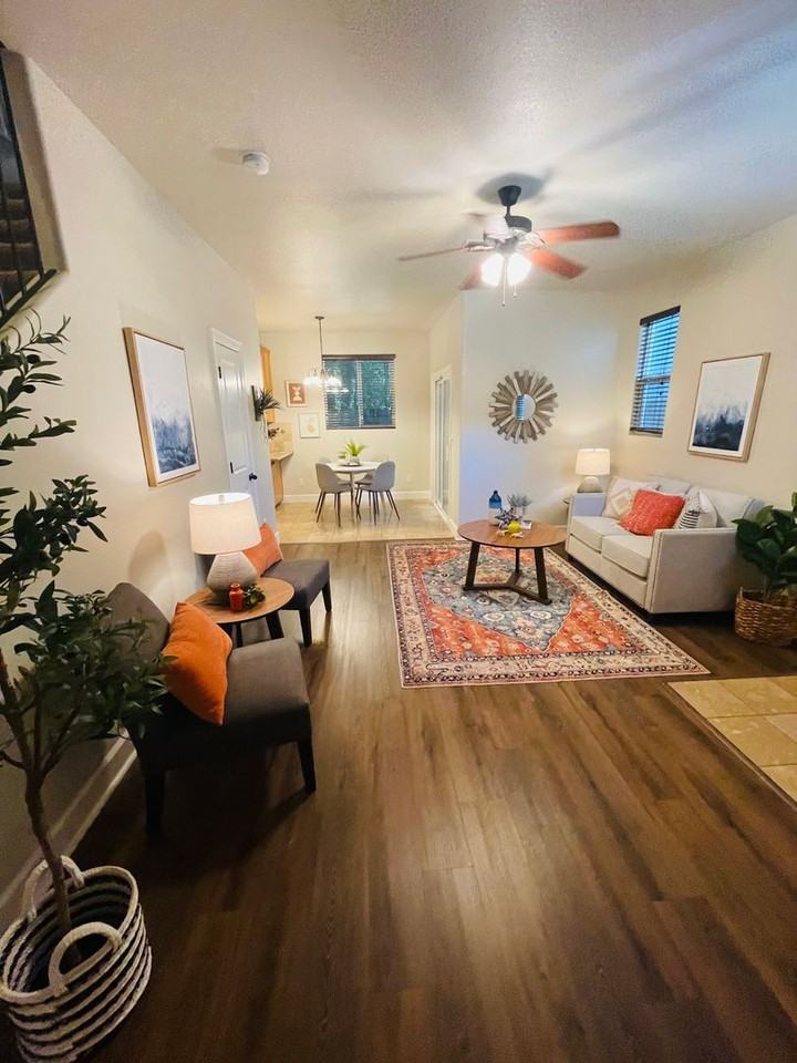 3010 Portola Way - Photo 4 of 23