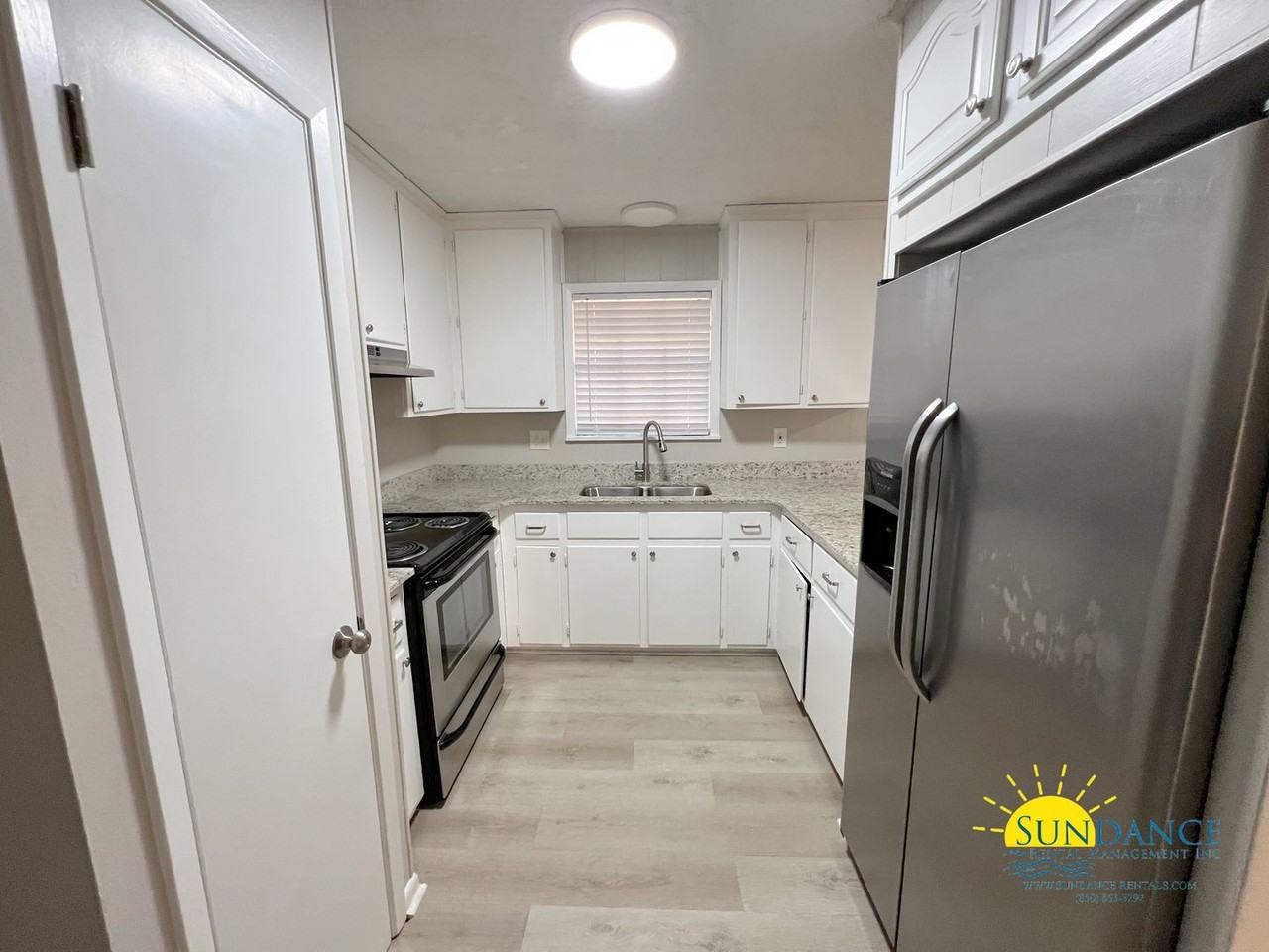 209 Forrest Pkwy - Photo 6 of 16