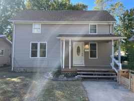 featured image of 1003 S Emporia St