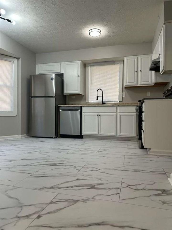 3469 Lawrenceville Hwy - Photo 6 of 12