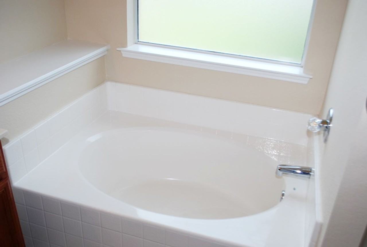 5225 Malibu St - Photo 7 of 10