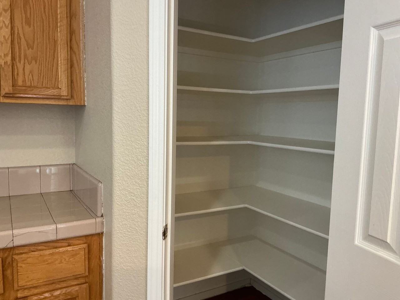 742 Boulder Ave - Photo 6 of 15