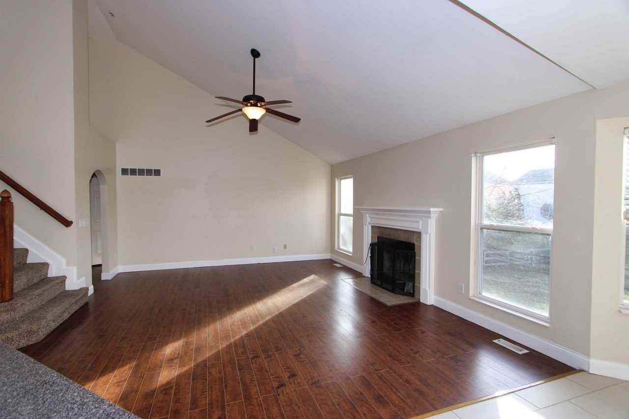 6017 Kensington Trl - Photo 7 of 41