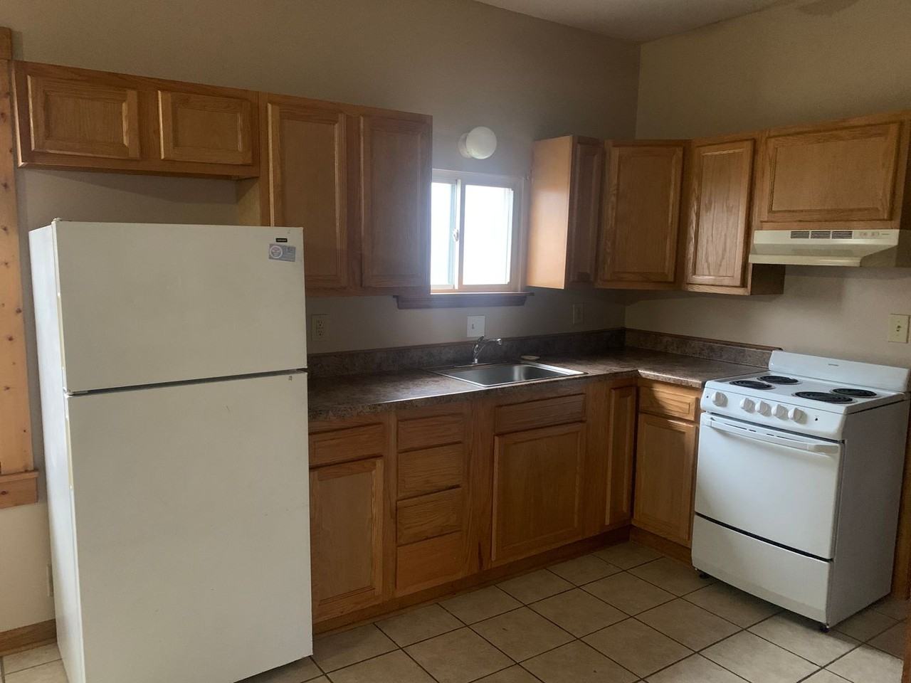 1603 Race St - Photo 5 of 12