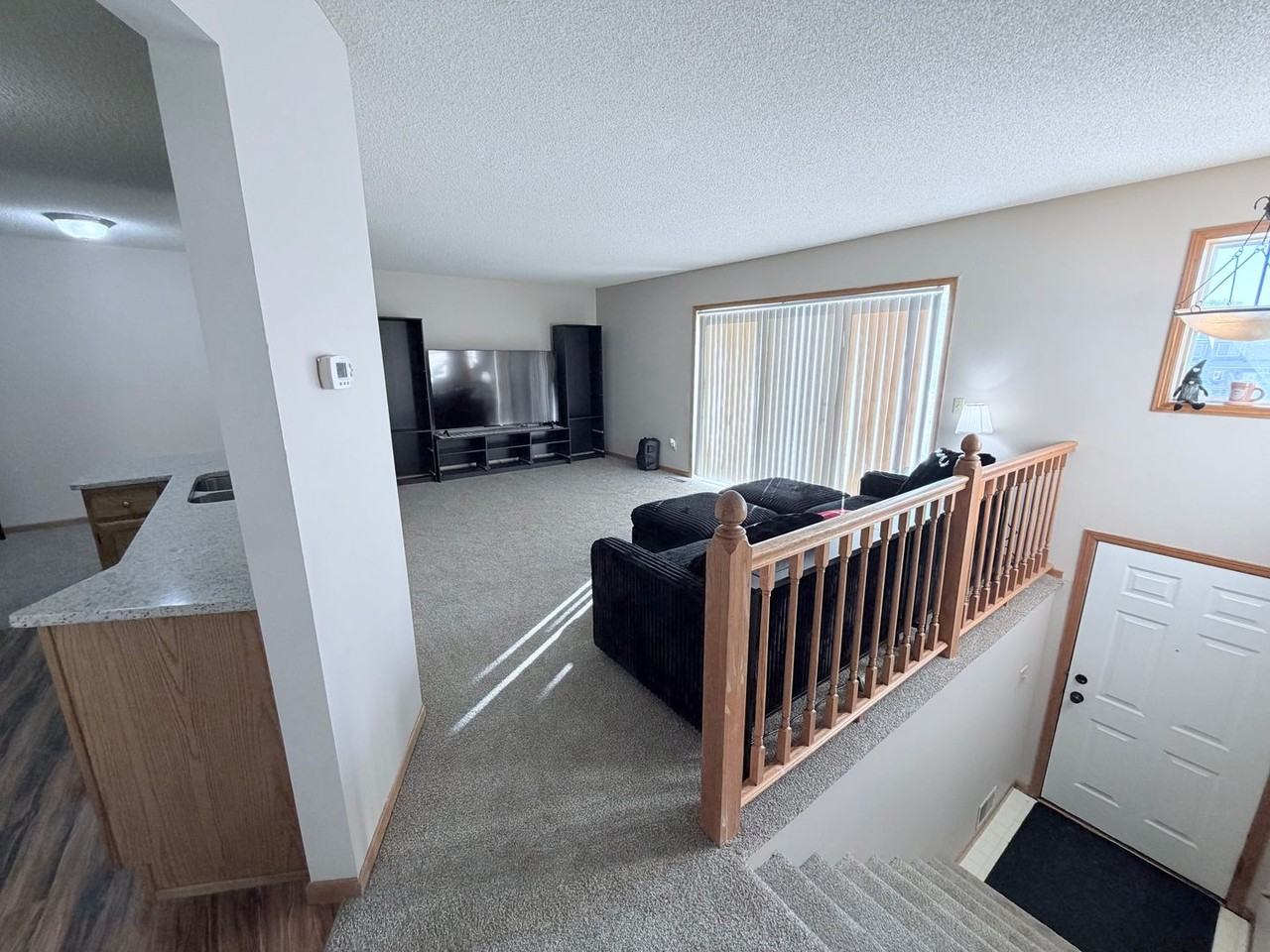 14285 Hibiscus Ct - Photo 3 of 18