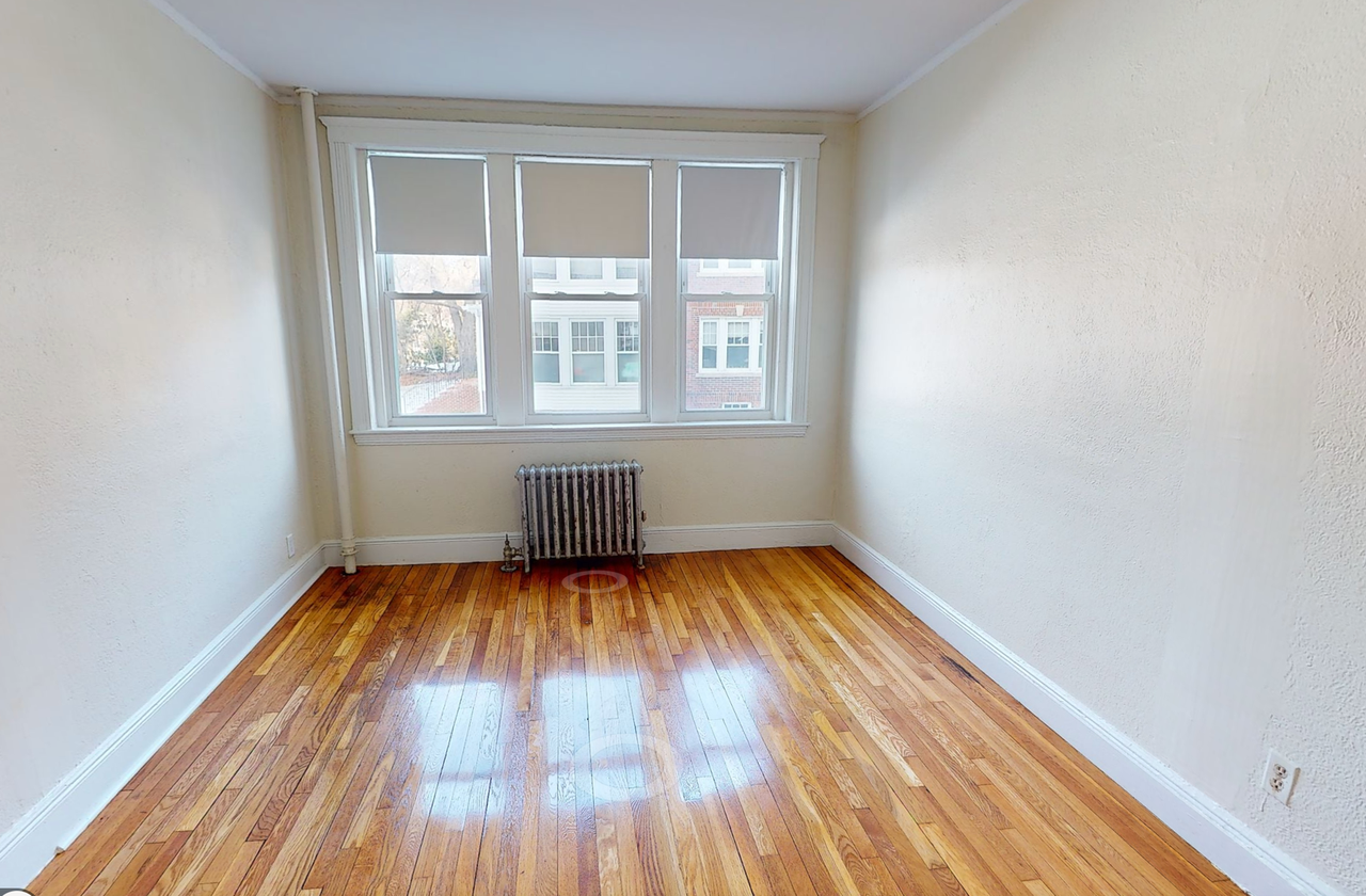 1800 Commonwealth Ave - Photo 2 of 16