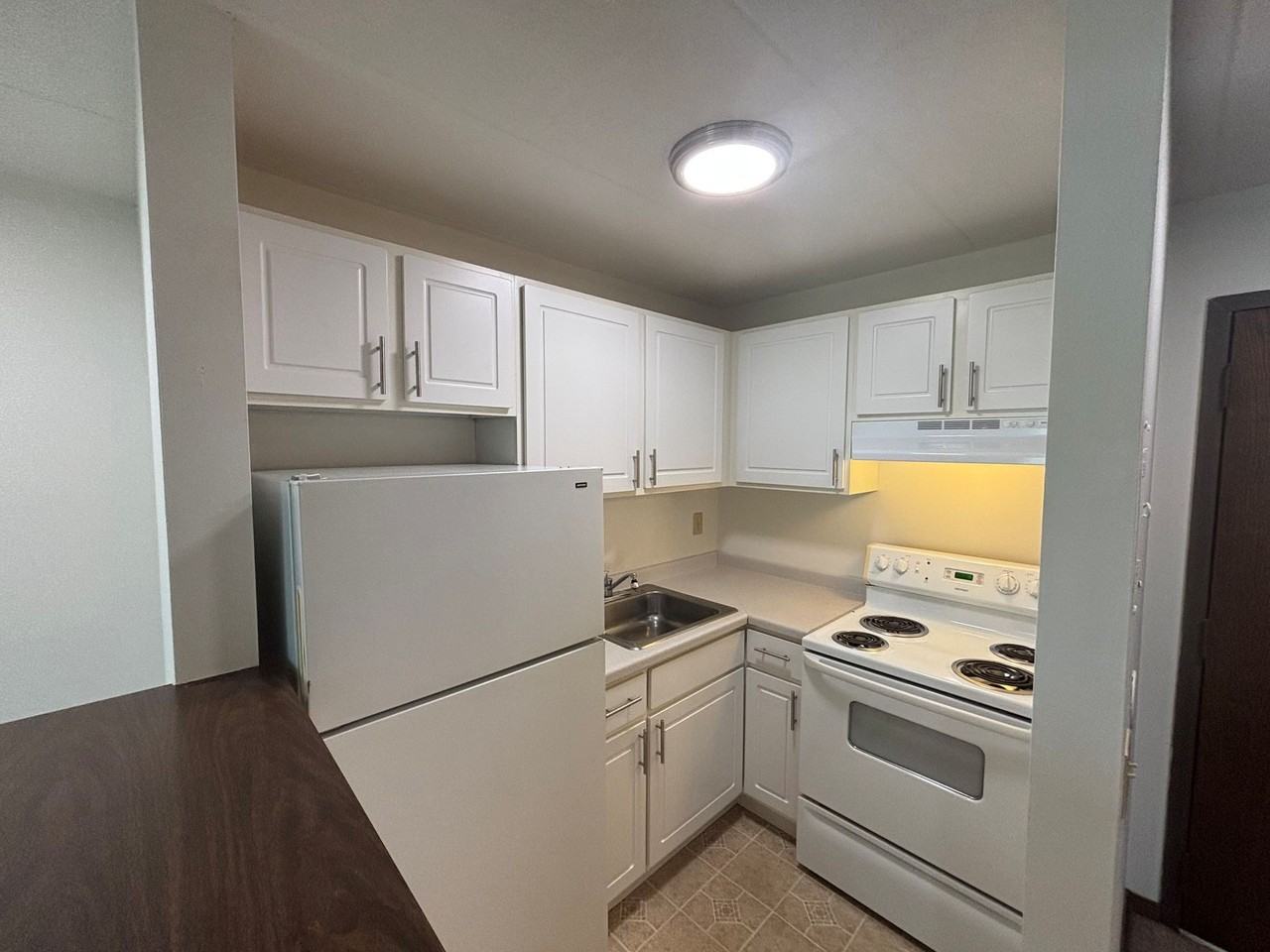 511 W Main St #202 - Photo 2 of 29