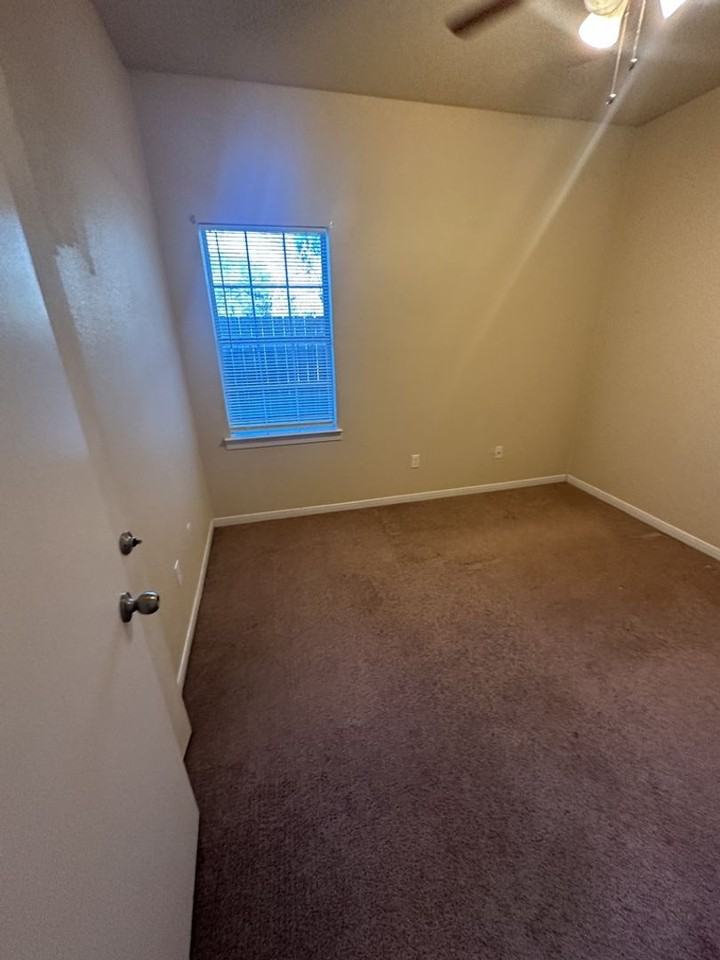 1415 French St - Photo 5 of 11