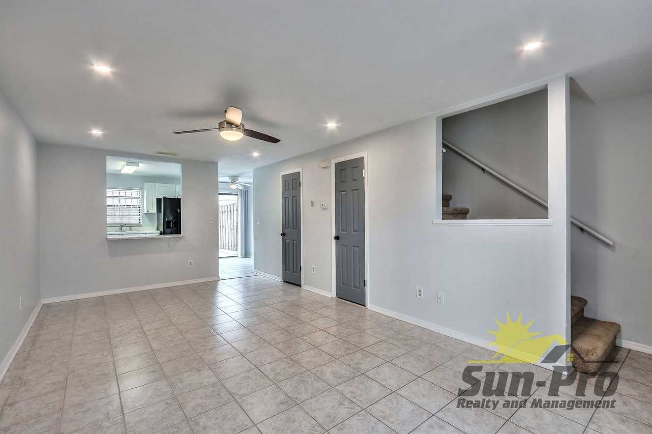 980 Canal View Blvd #K8 - Photo 3 of 24