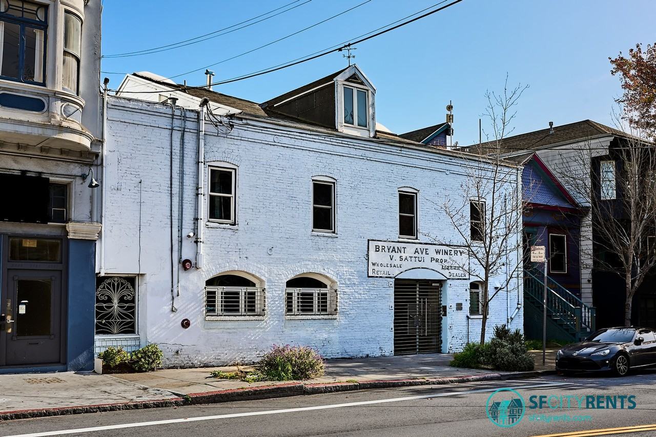 2509 Bryant St #A - Photo 4 of 21