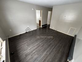 featured image of 136 Centennial St #4