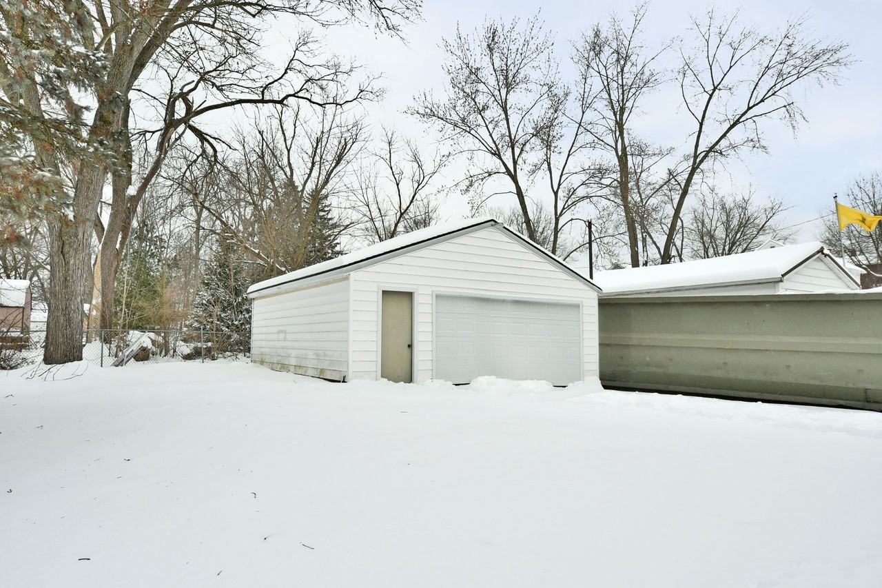 310/312 Prospect St - Photo 3 of 37