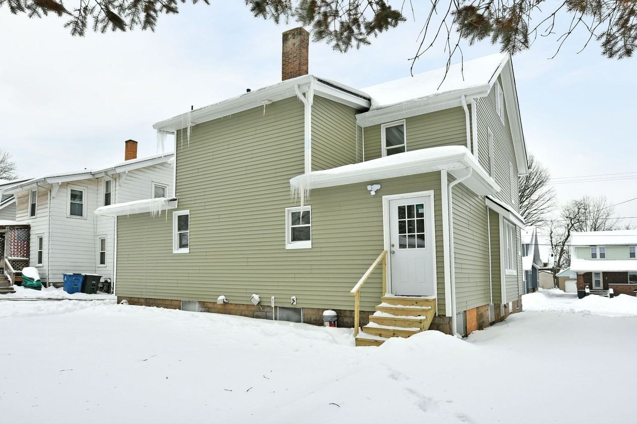 310/312 Prospect St - Photo 4 of 37