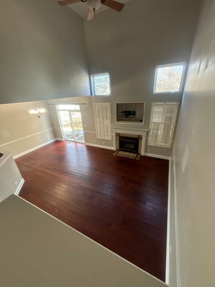 2424 Reflections Dr - Photo 4 of 12