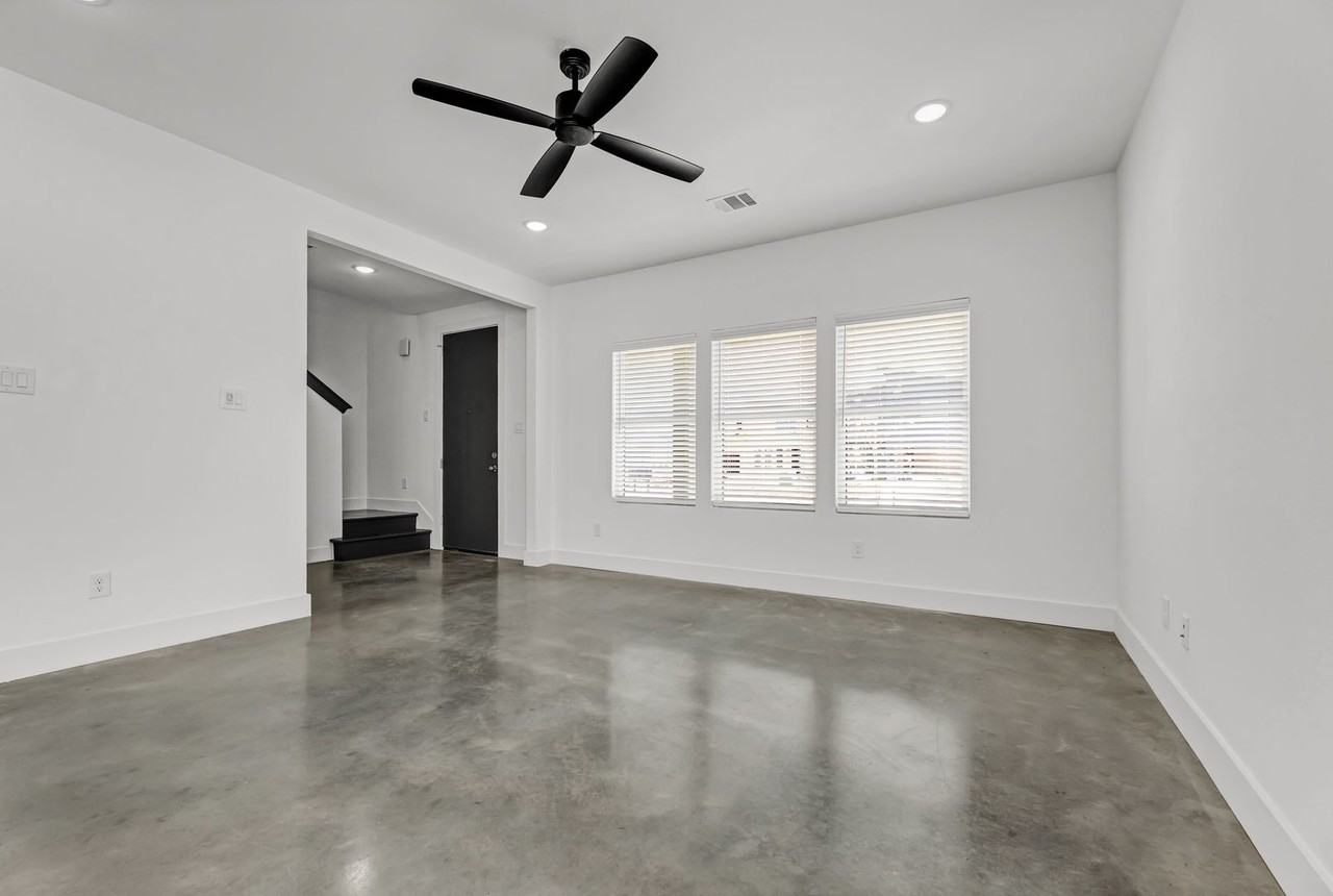 3013 Alpha Wolf Ct - Photo 5 of 37