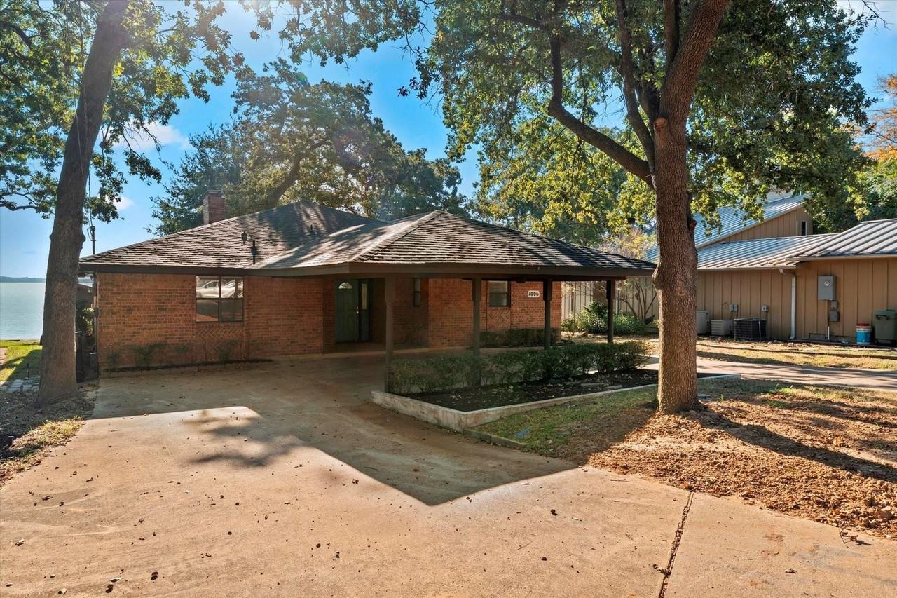 1006 Beverly Cir - Photo 2 of 28