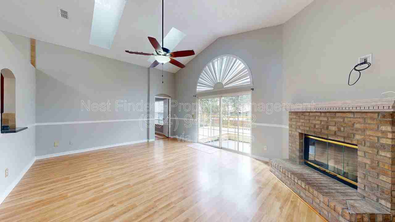 1738 Chandelier Cir E - Photo 7 of 24