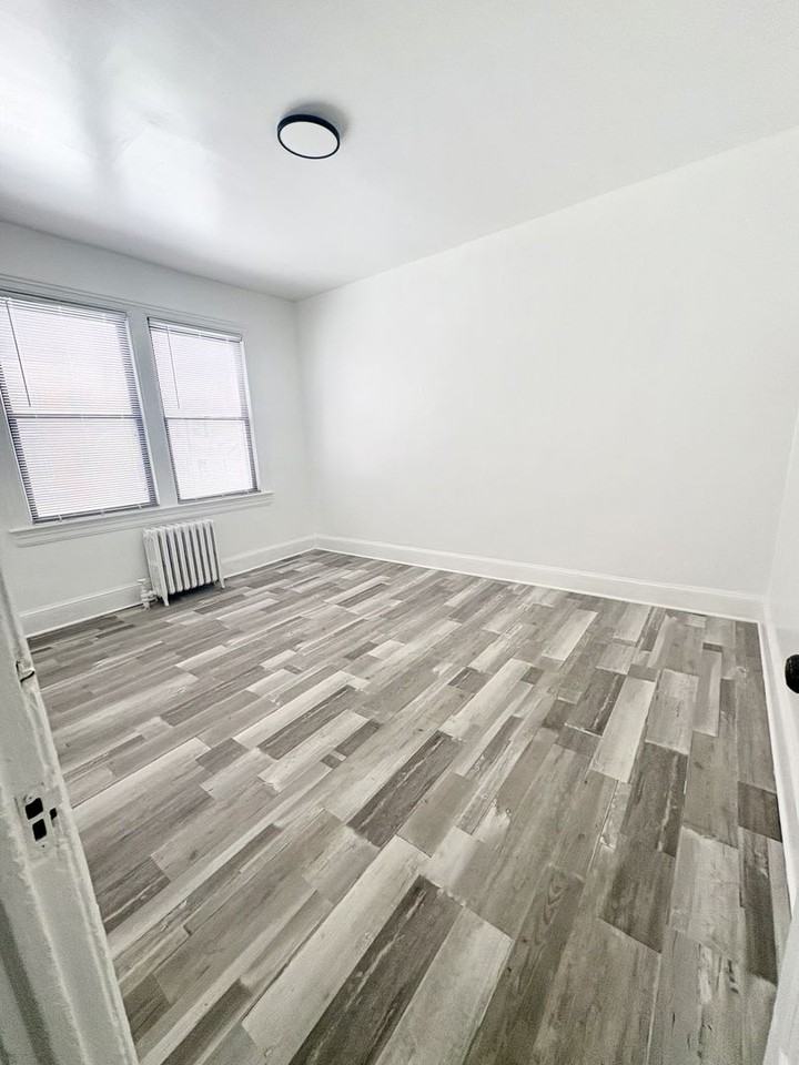 5400 7th St Nw - Photo 3 of 6