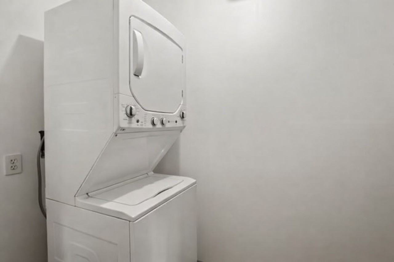 40285 Plymouth Rd #104 - Photo 7 of 10