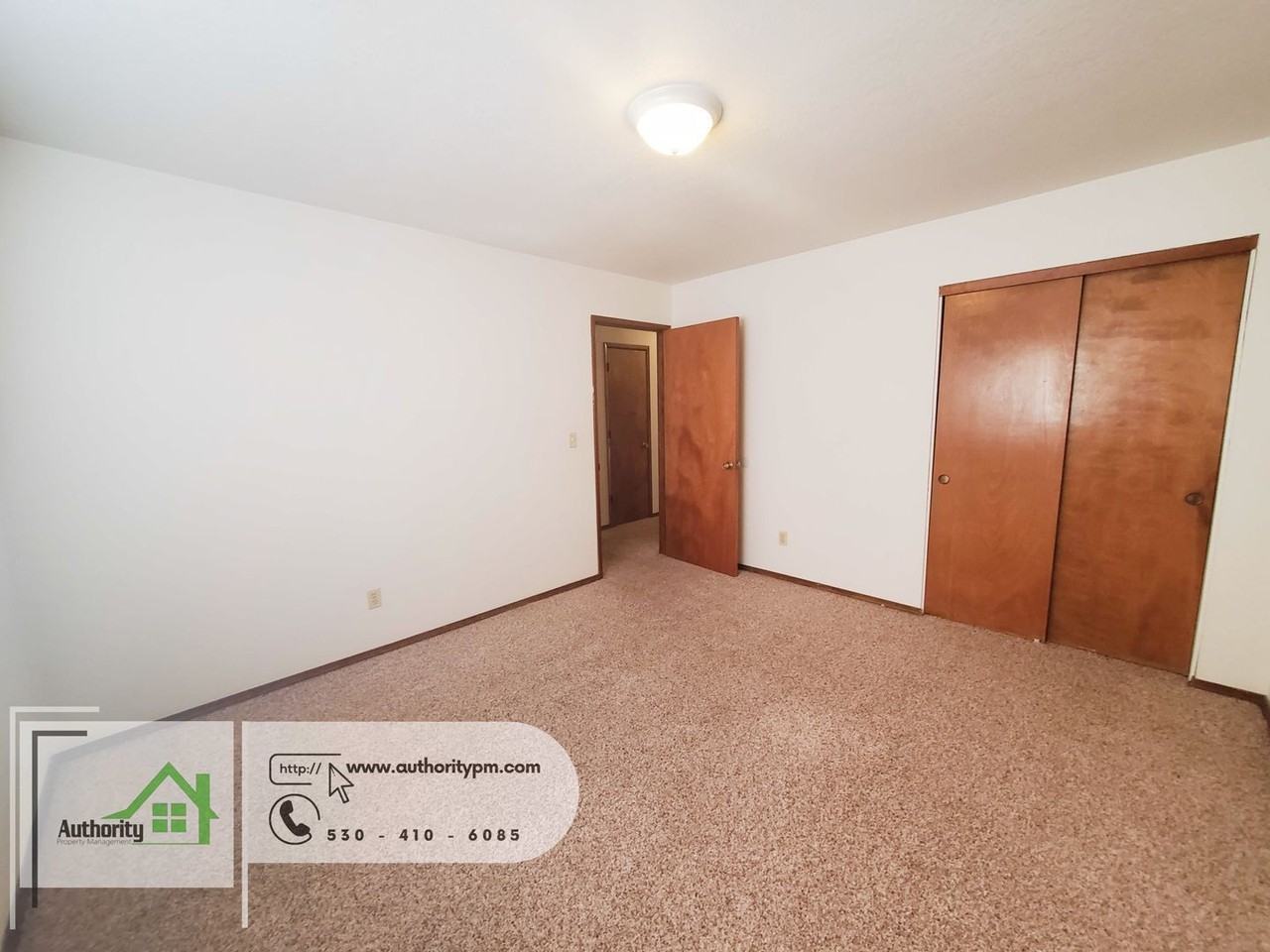 3996 Morningsun Dr - Photo 7 of 13