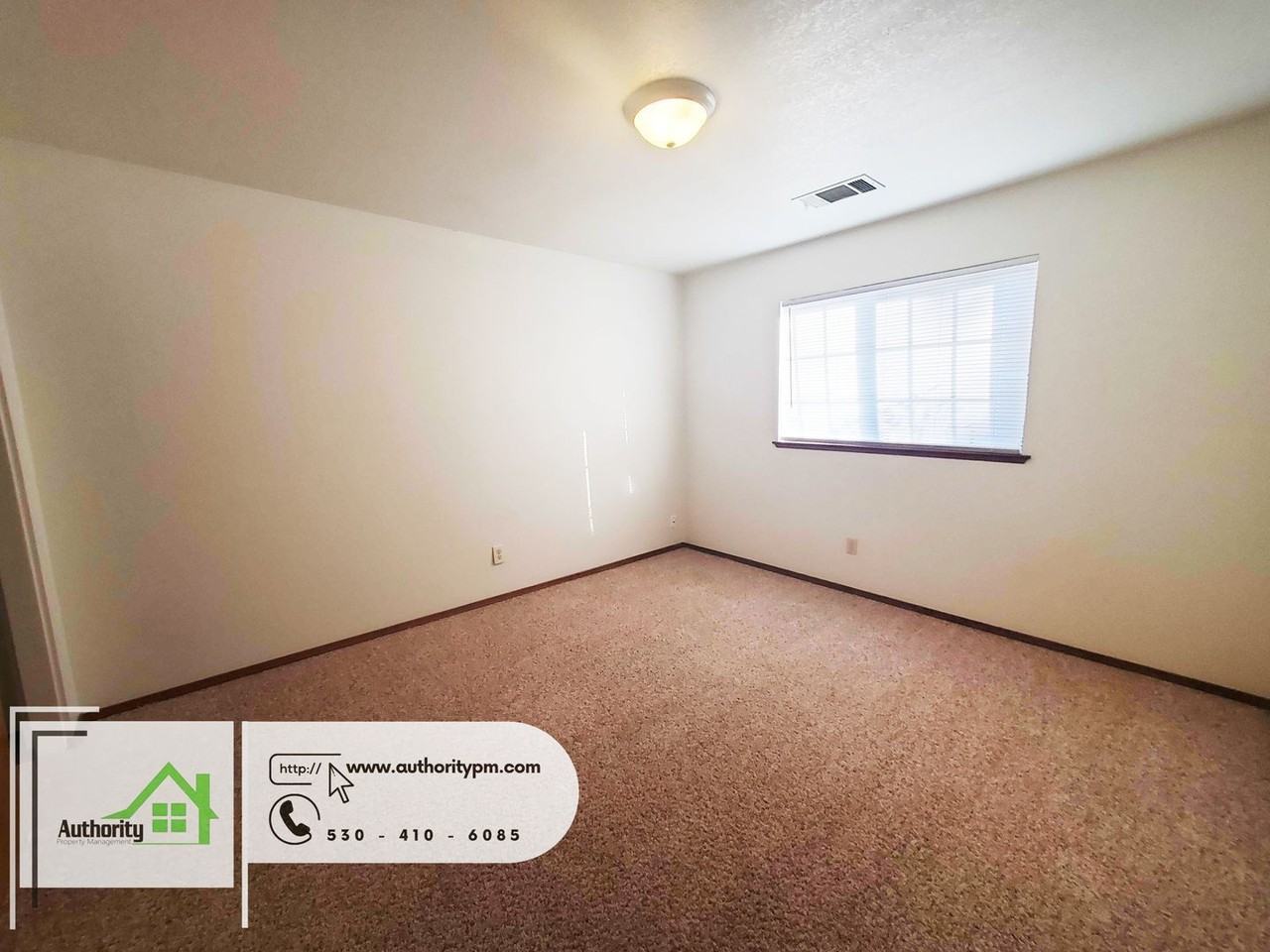 3996 Morningsun Dr - Photo 7 of 12