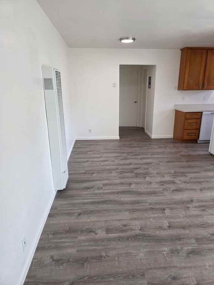 260 Chiquita Ave - Photo 2 of 39