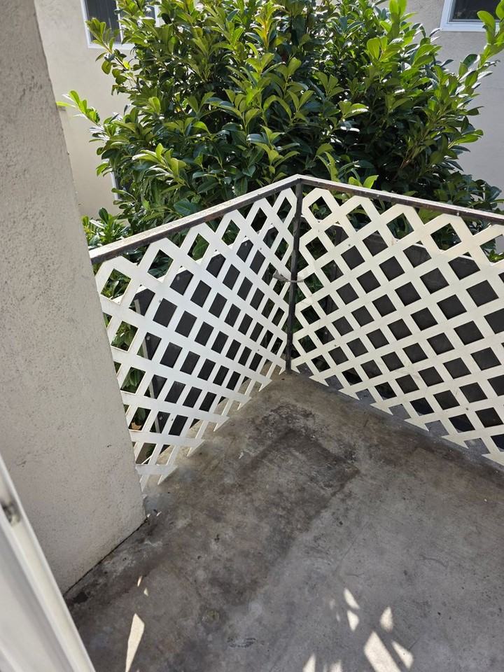 260 Chiquita Ave - Photo 6 of 39