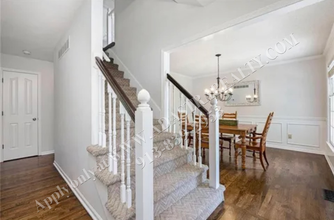 6029 W 158th St - Photo 4 of 39