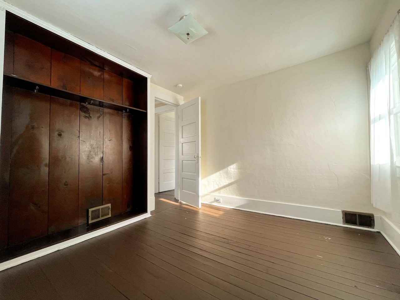 59 Beech St - Photo 7 of 16