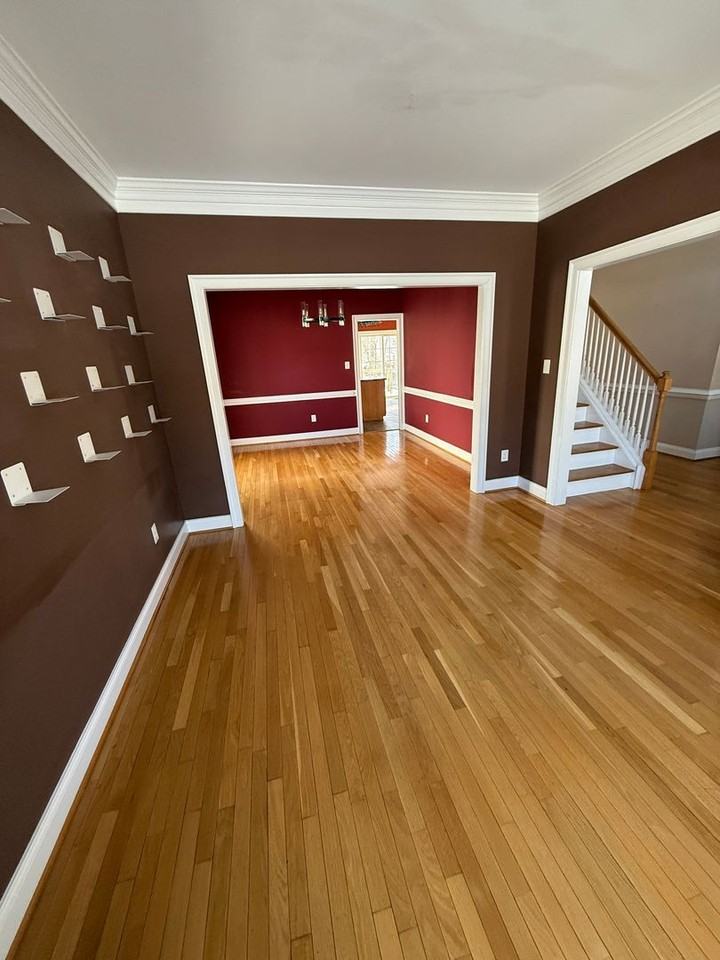 8801 Eli Pl - Photo 6 of 38