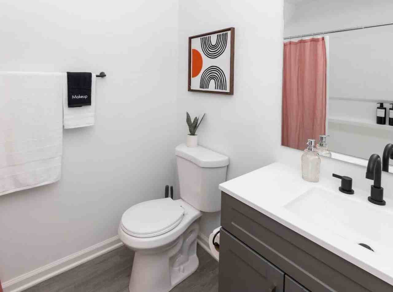 145 Mckim Ave - Photo 4 of 19