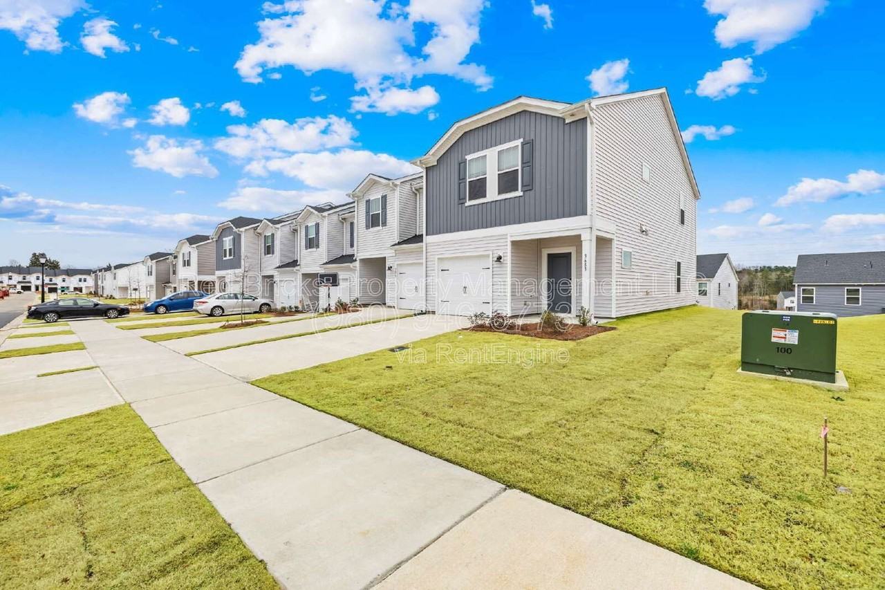 3683 Backwater St - Photo 2 of 23