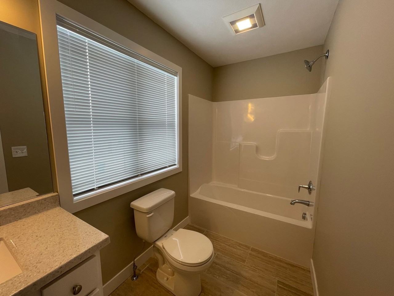 2060 Lion Gate Dr - Photo 6 of 16